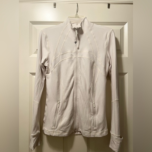 Lululemon Define Jacket *Rulu
Heathered Light Ivory - Picture 1 of 11
